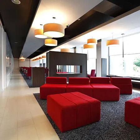 酒店 Metropol Katowice 4*